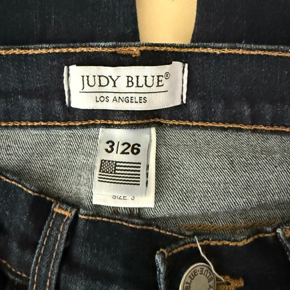 Judy Blue Cropped Skinny Fit Jeans - Picture 6 of 6